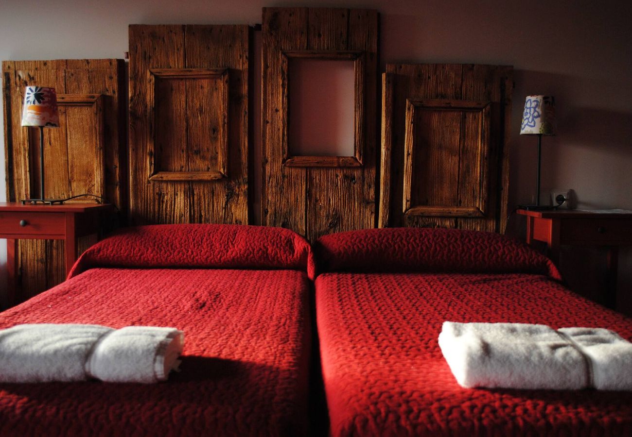 Cottage in Camprodón - Can Soler Casa Pairal